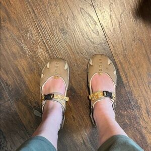 Merrell Tan and Black Sandals